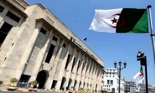 Photo de Raouya auditionné au Conseil de la nation
