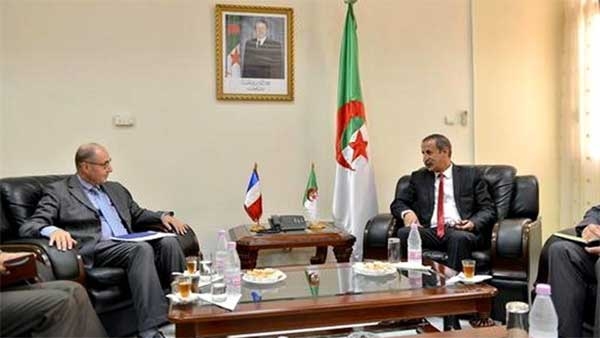 Photo de Kaouane porte à la connaissance de Xavier Driencourt “les attentes des journalistes