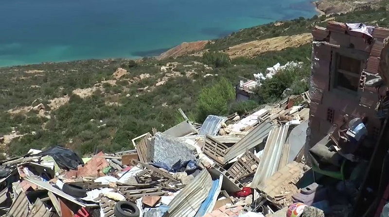 Photo de Glissement de terrain dans un bidonville à Belgaïd