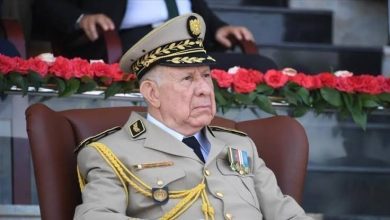 Photo de Le général Chengriha en visite du travail à Bousaada