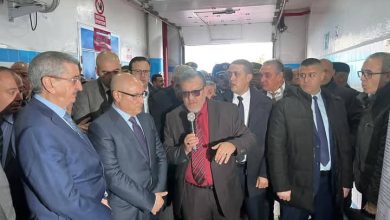 Photo de Zitouni à Sétif, insiste sur la disponibilité du lait en mois Ramadan