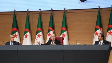 Photo de Le président Tebboune plaide pour un environnement économique rénové et inclusif